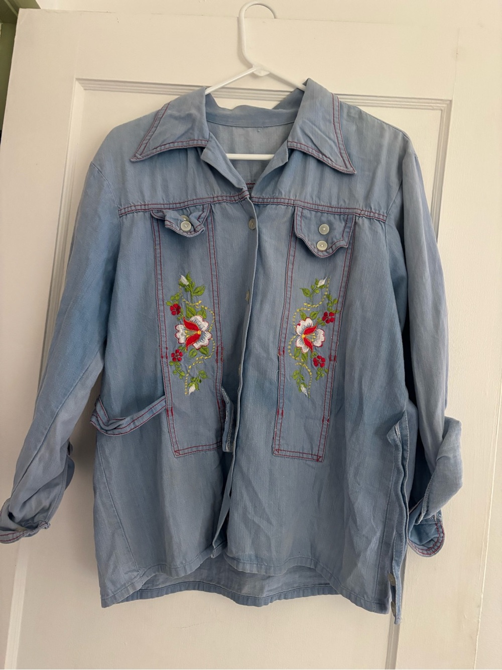Vintage 70s hand embroidered light denim Jacket